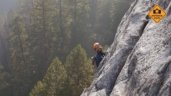 Když v 7 hodin přijdeme pod nástup, je před námi jedna trojice. Foto: HOTROCK.cz
